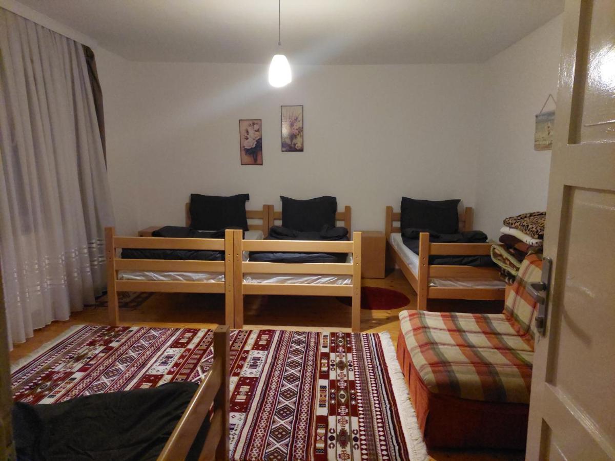 Hostel Bushati Prizren Buitenkant foto
